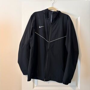 Men’s Nike Storm Fit Waterproof Jacket